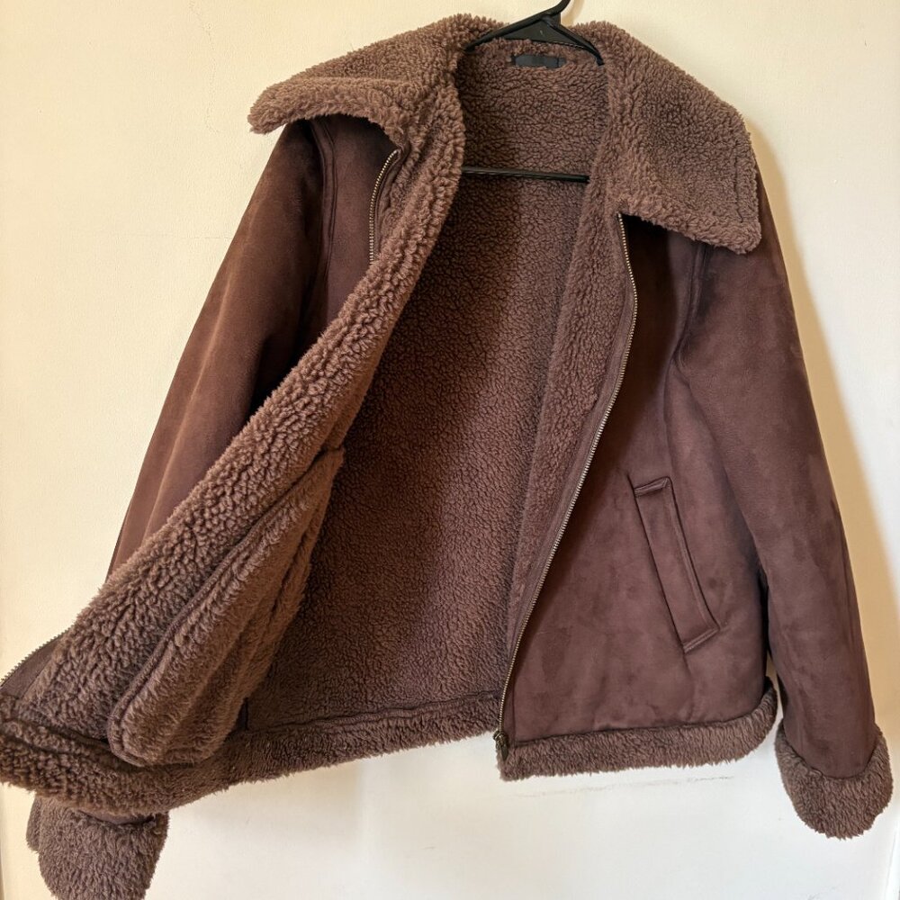 Uniqlo Women's Pile-Lined Jacked Dark Brown Size M - Picture 3 of 9
